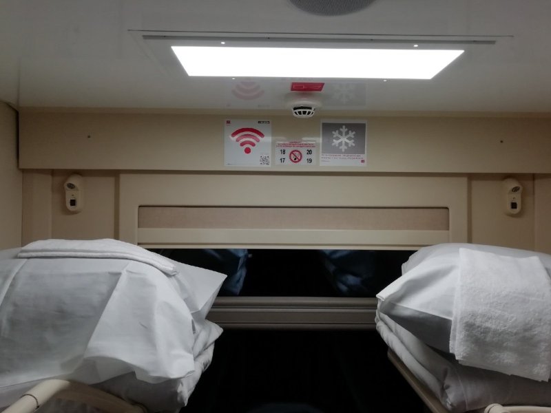 Поезд 160 в двухэтажный