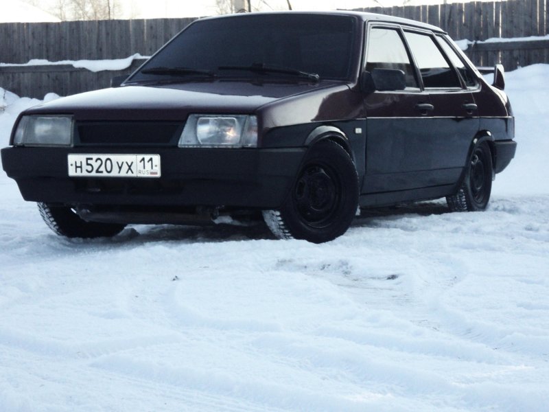 ВАЗ 2109 И 99 черная
