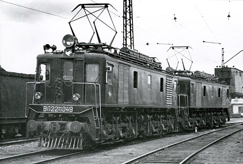 Советский электровоз вл 22