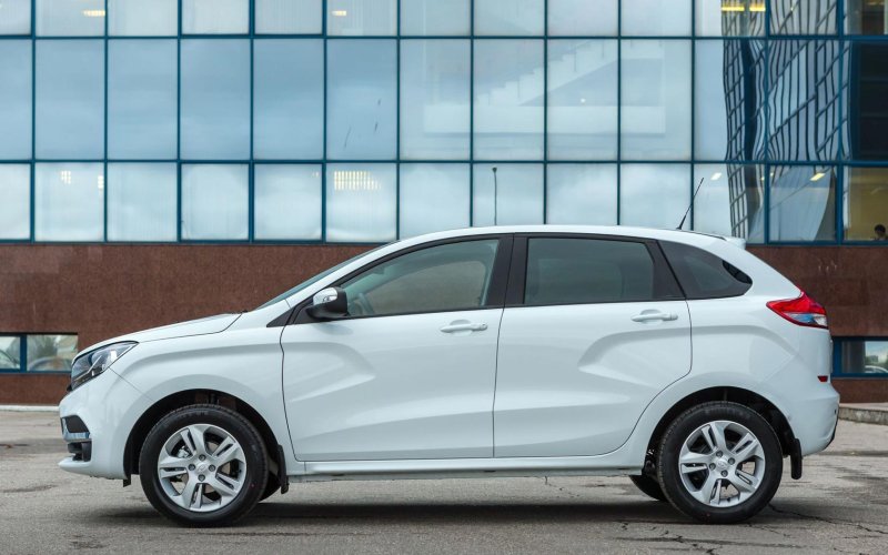 Lada XRAY хэтчбек