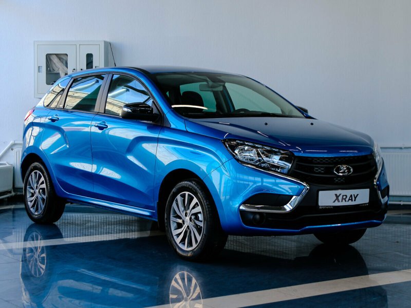 Lada XRAY