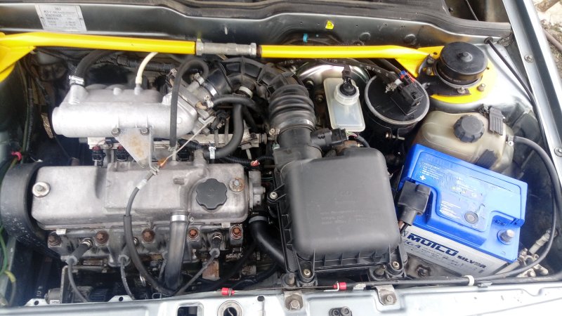 Подкапотка ВАЗ 2115 1.5
