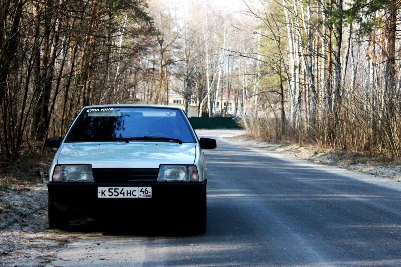 ВАЗ 2109 сбоку