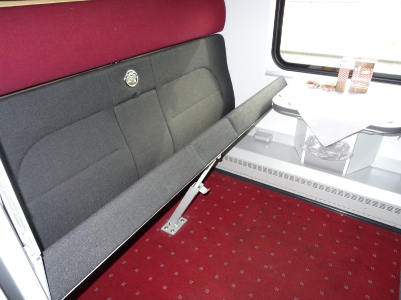 Поезд 102м премиум купе