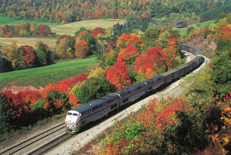 Транзитная железная дорога