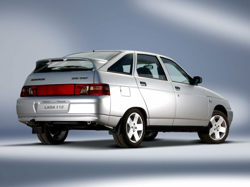 ВАЗ-2112 (Lada 112)