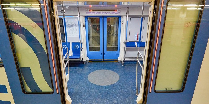 Вагон метро Москва 2019