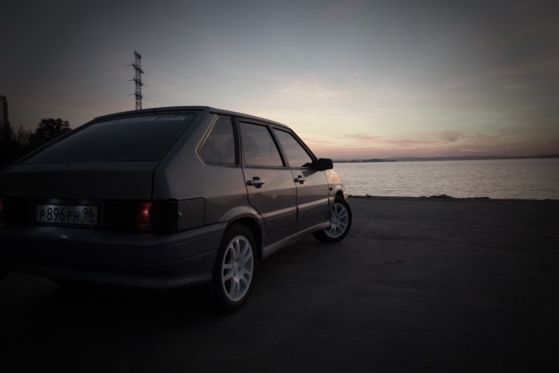 ВАЗ 2114 черная