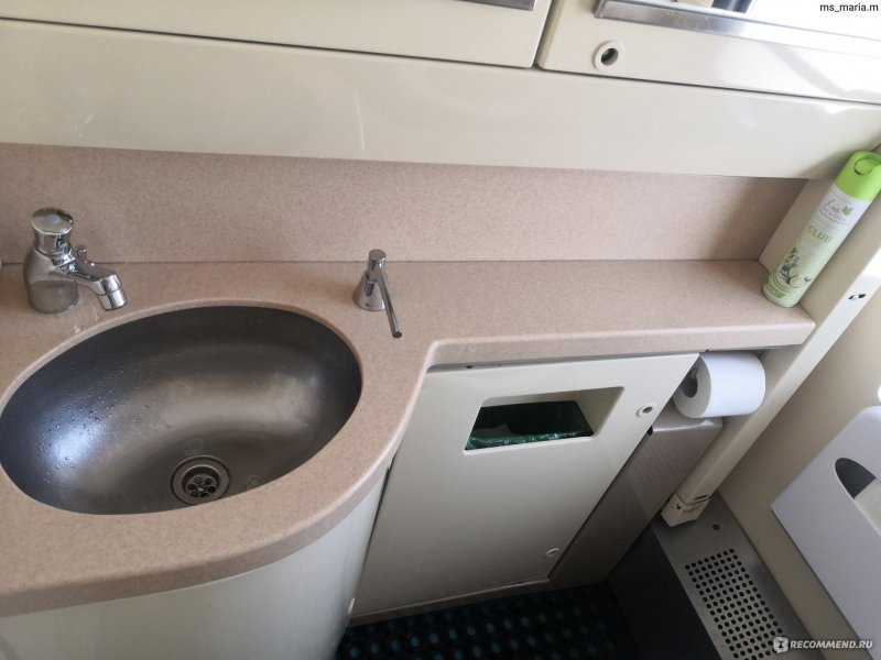 Фирменный поезд Крым