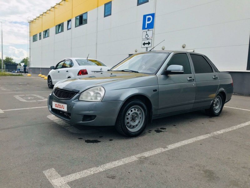 Лада Приора 217030