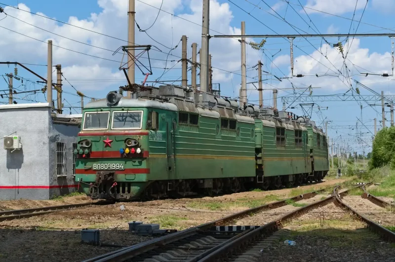 Вл80с ночью