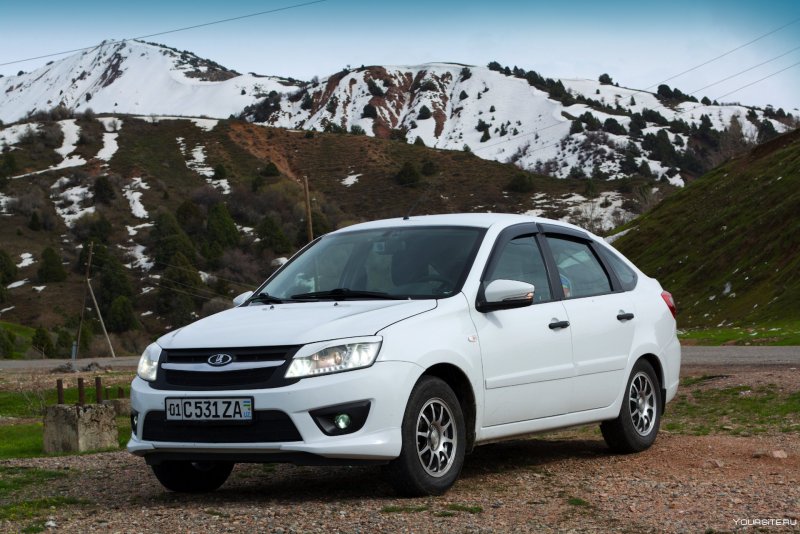 Lada Kalina хэтчбек