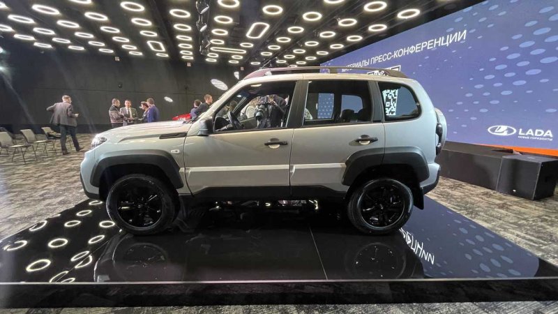 Lada Niva Travel Black 2022