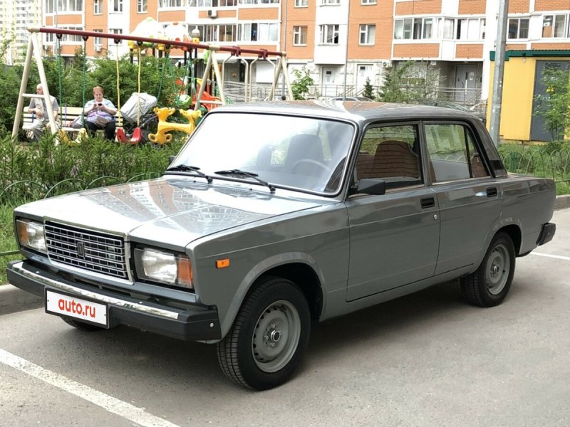 Лада седан 2107