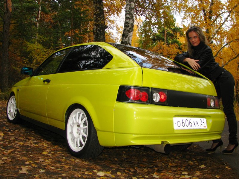 ВАЗ 2112 черная