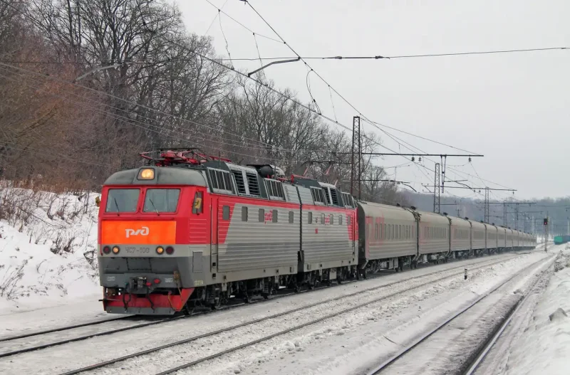 Поезд 743в