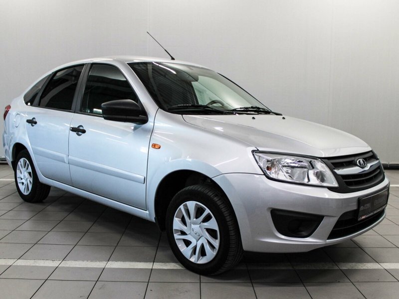 Lada Granta ВАЗ 2190 седан