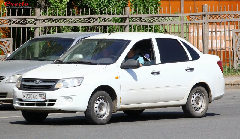 Лада Гранта 219000