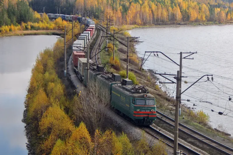 Транссибирская железная дорога зима