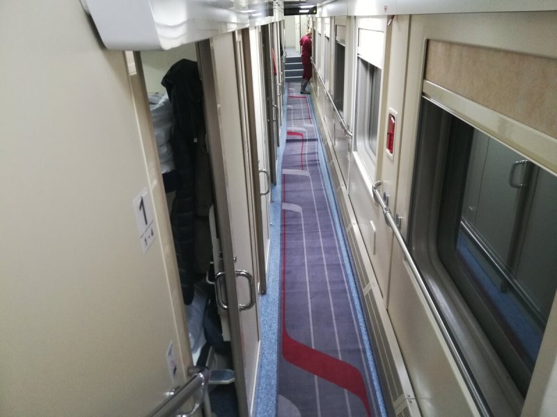 Брянск Москва двухэтажный Иван Паристый сидячий