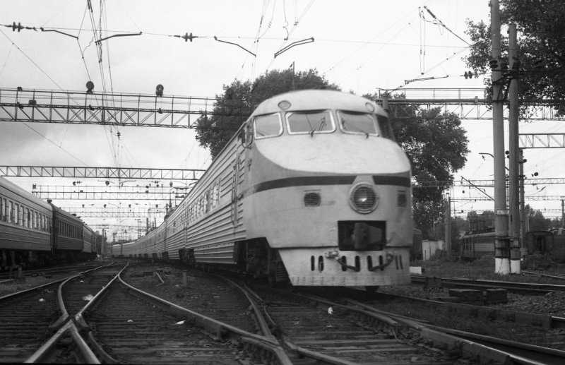 Скоростные поезда СССР Эр 200