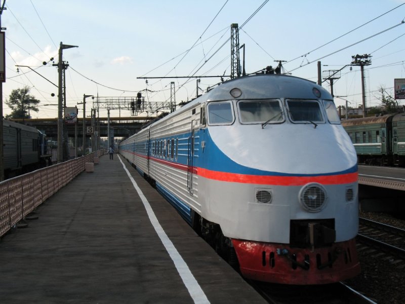 Эр200 электропоезд