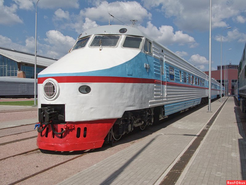 Эр200 и Сапсан