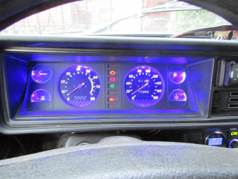 Lada 2107 щиток приборов