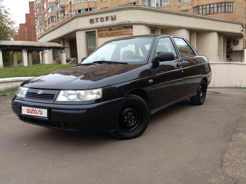 ВАЗ 2110 перед