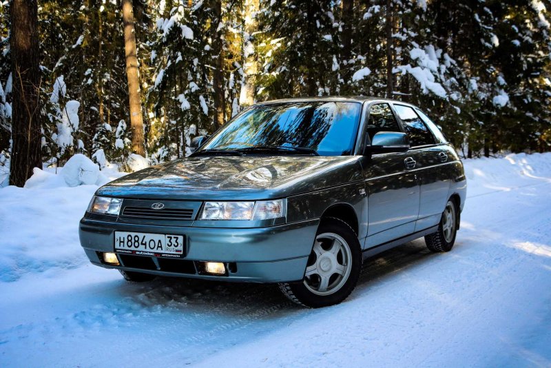 ВАЗ-2112 (Lada 112)