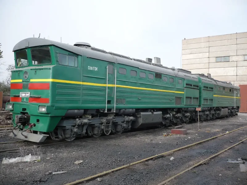 Магистральный грузовой тепловоз 2тэ25км