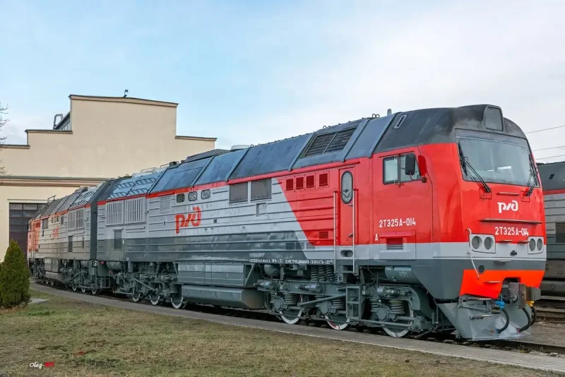 Локомотив тепловоз 2тэ116