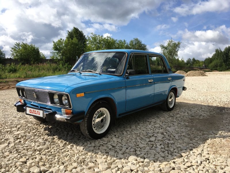 Lada VAZ 2106 седан голубой