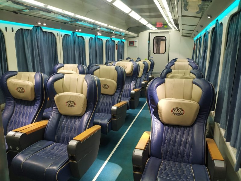 Talgo 250 салон