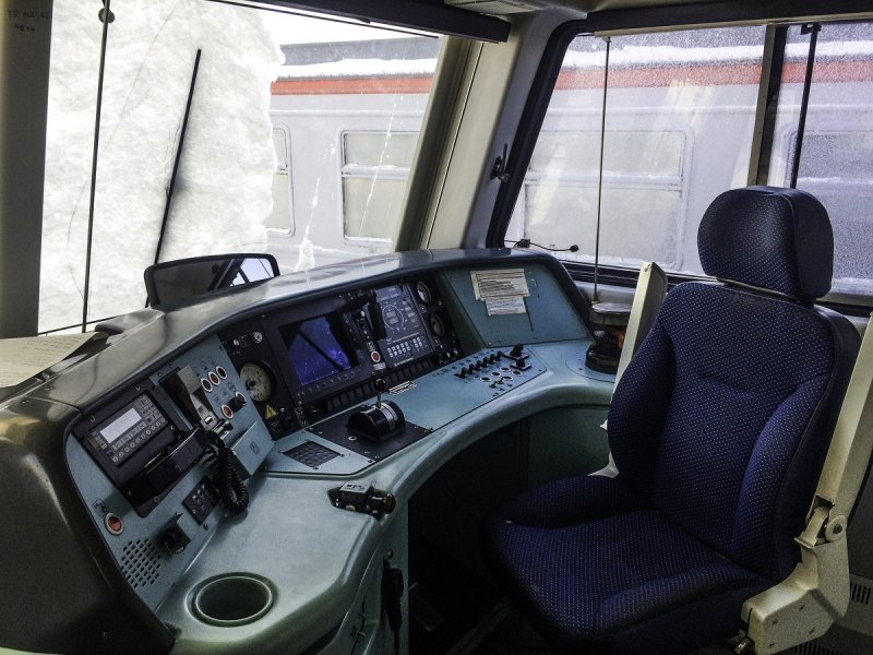 Поезд Сапсан кабина машиниста