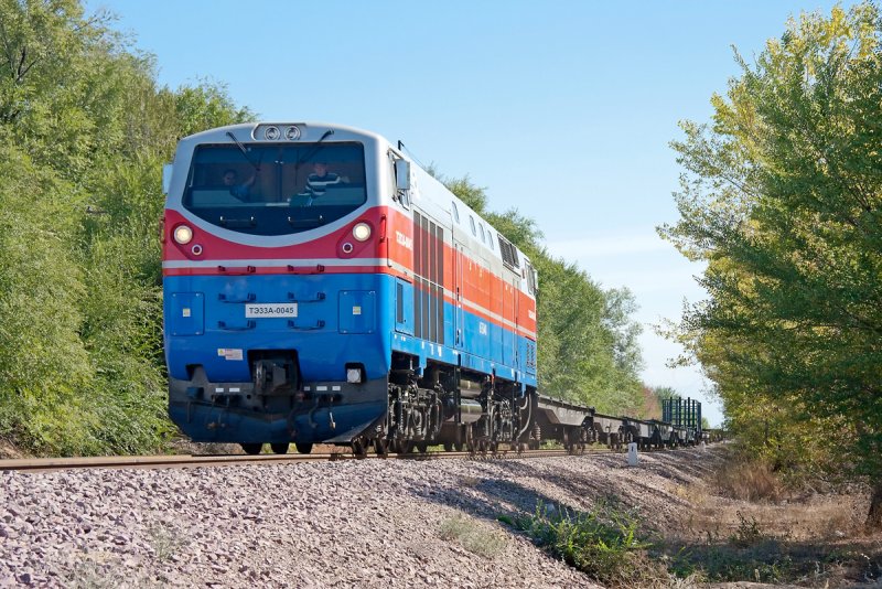 Тепловозы General Electric тэ33а Evolution