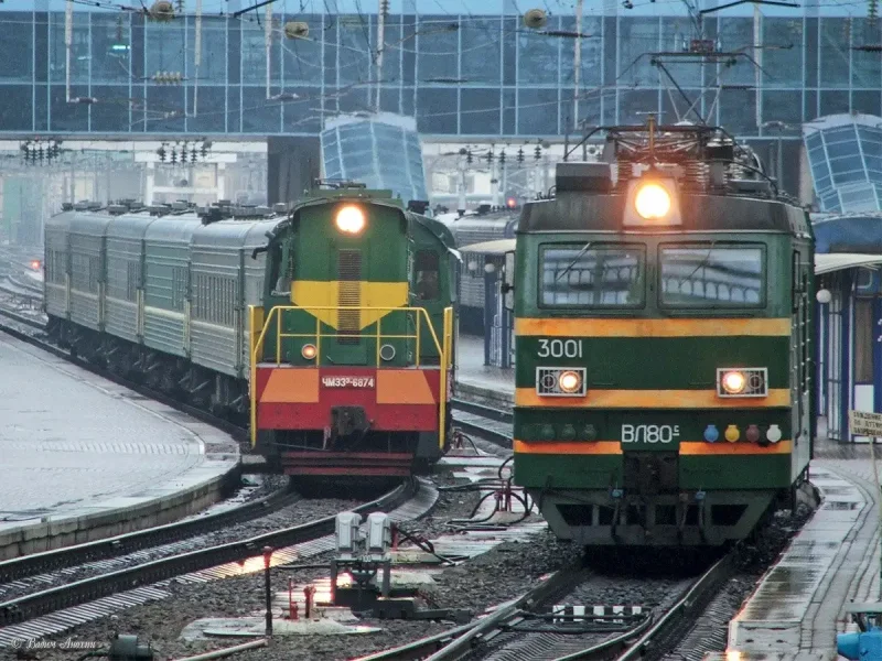 Тепловоз Локомотив МПС 1990 года