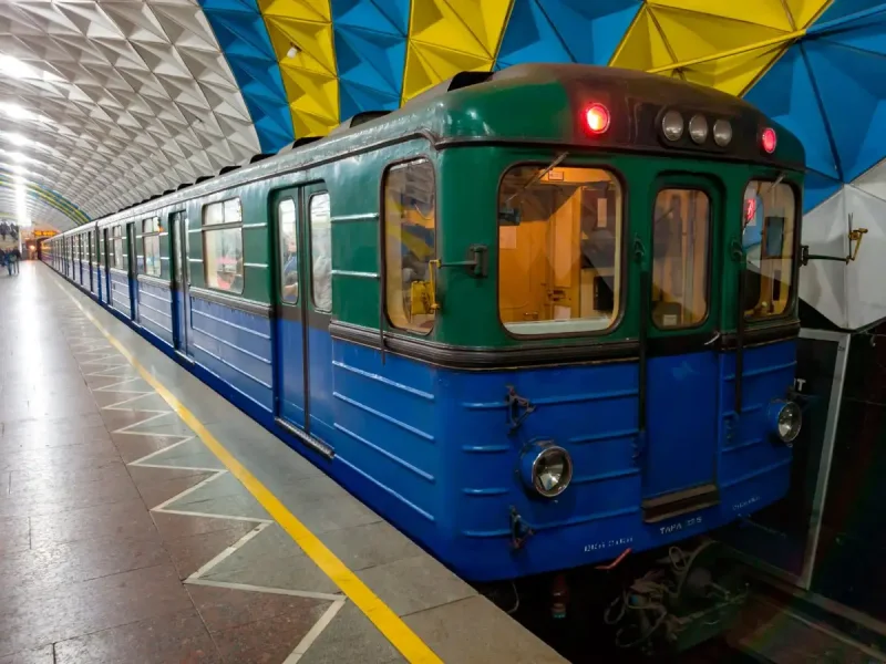 Еж-3 вагон метро