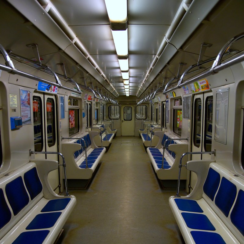 Метро вагон 3782