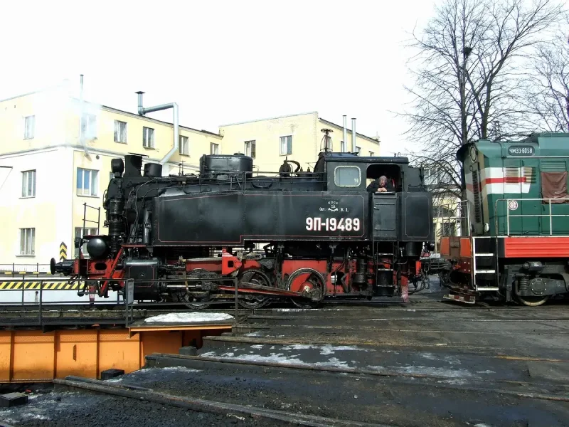 Танк-паровоз 9п