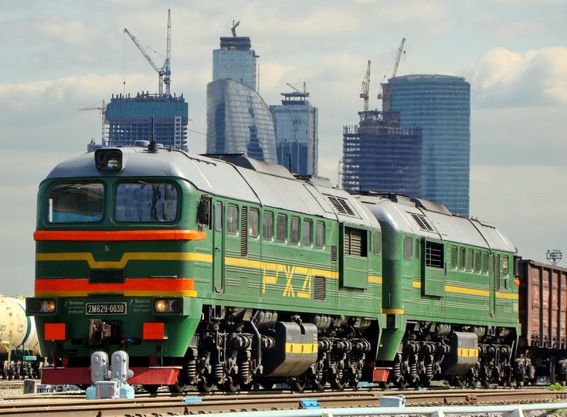 Тепловоз 2м62