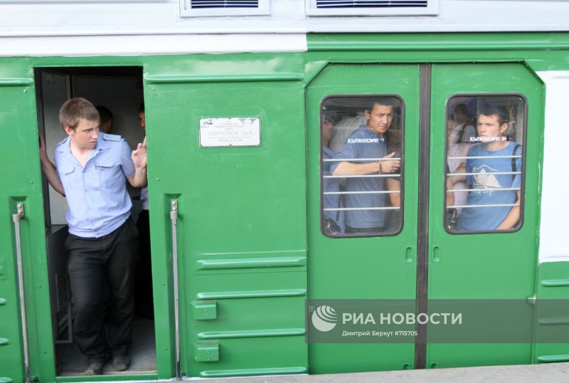 Ласточка эс2гп внутри