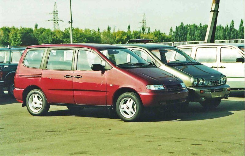Lada (ВАЗ) 2120 Надежда