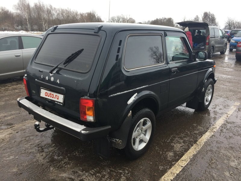 212140 Lada 4x4
