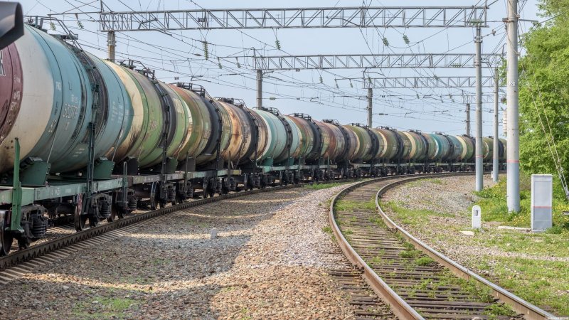 Товарный поезд