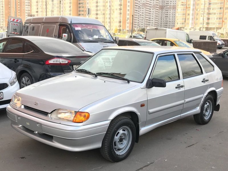ВАЗ-2114 хэтчбек завод