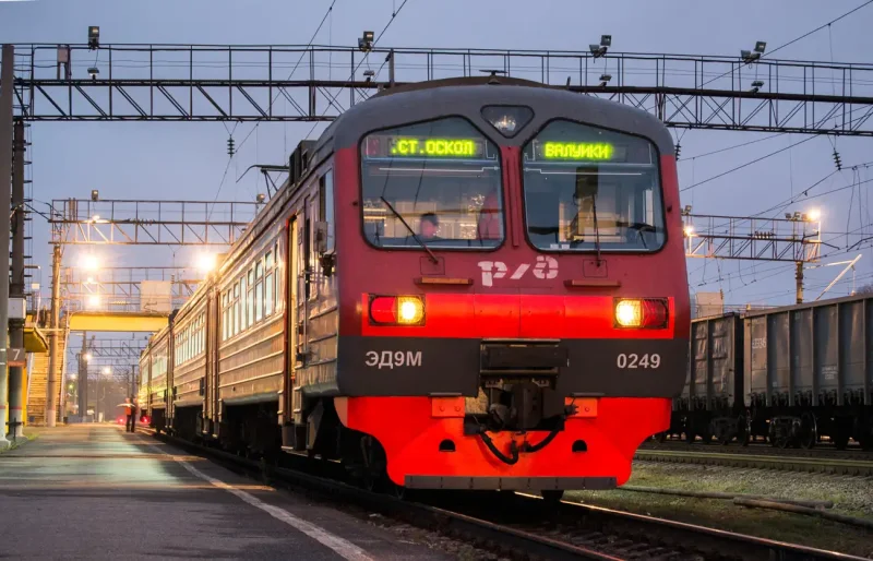 Электричка эд9м