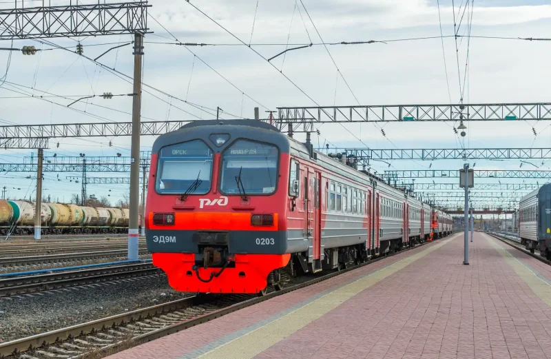 Электричка эд9м модель
