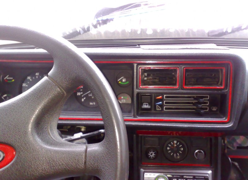 Lada 2104 салон