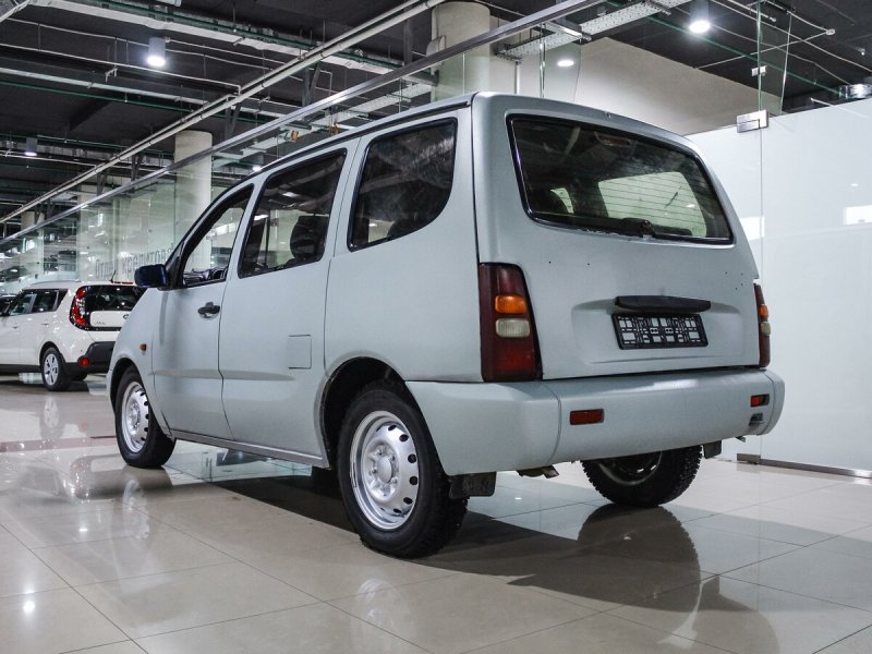Lada (ВАЗ) 2120 Надежда